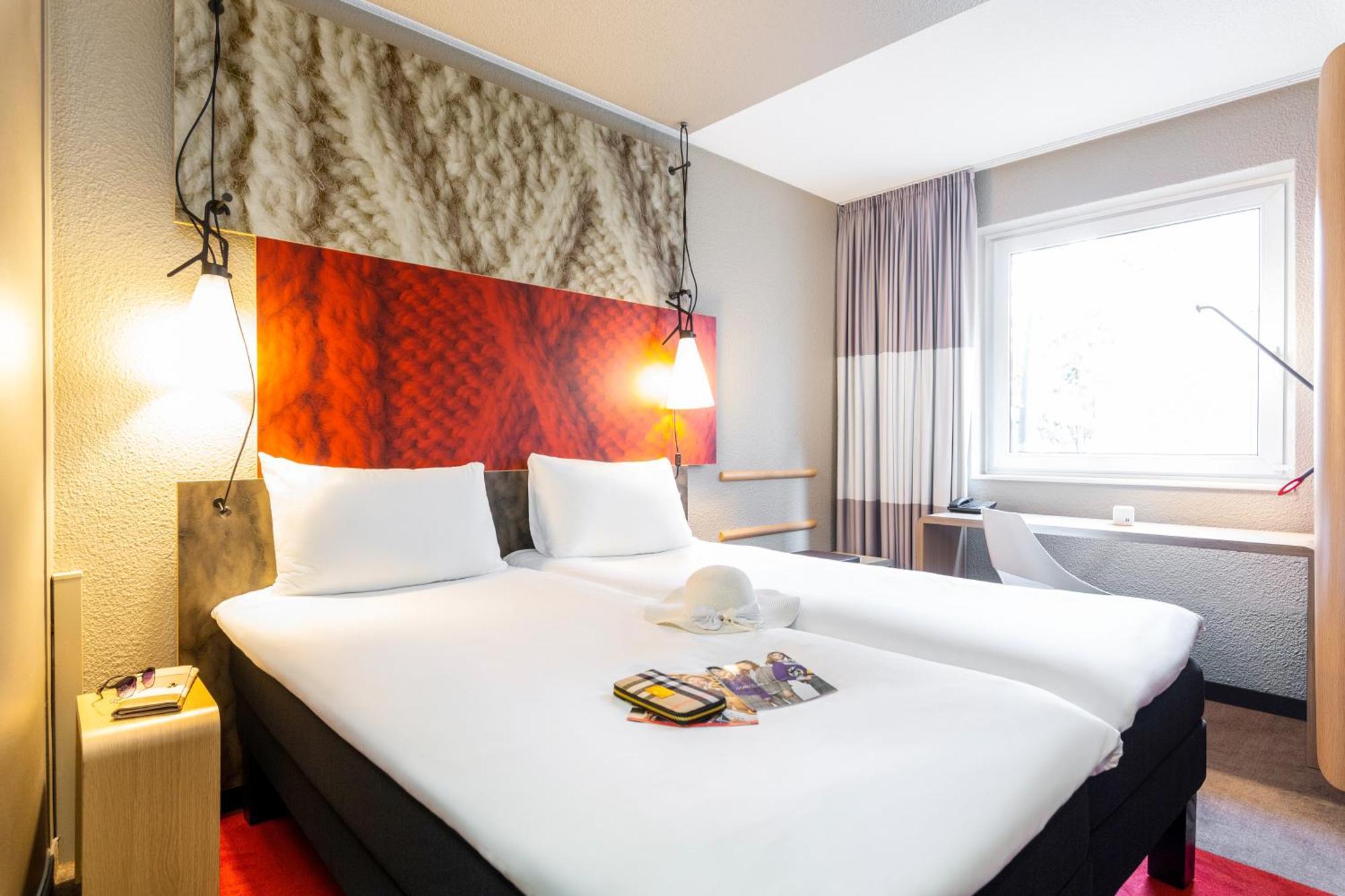 Ibis Hotel Hamburg Alster Centrum Eksteriør bilde