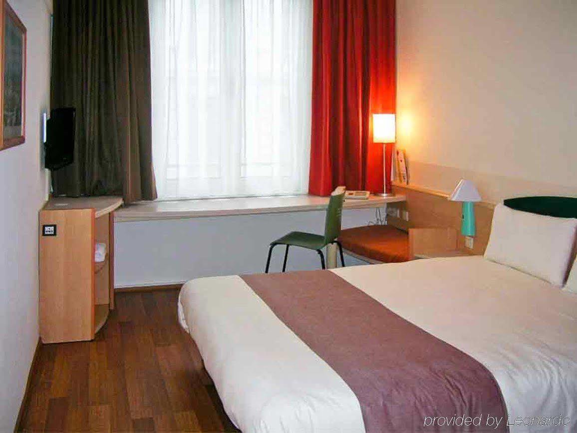 Ibis Hotel Hamburg Alster Centrum Eksteriør bilde